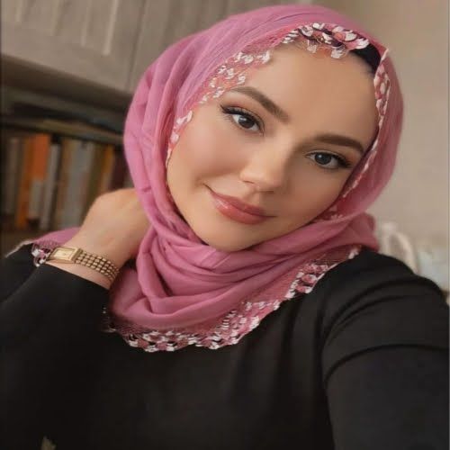 Şeyhler Alımlı Bayan Escort Ceren